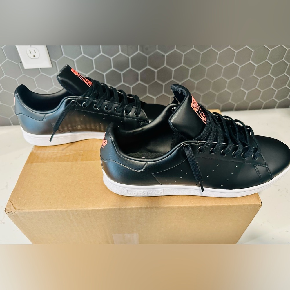 Adidas Men's Stans Smith Black and Orange Sneakers.